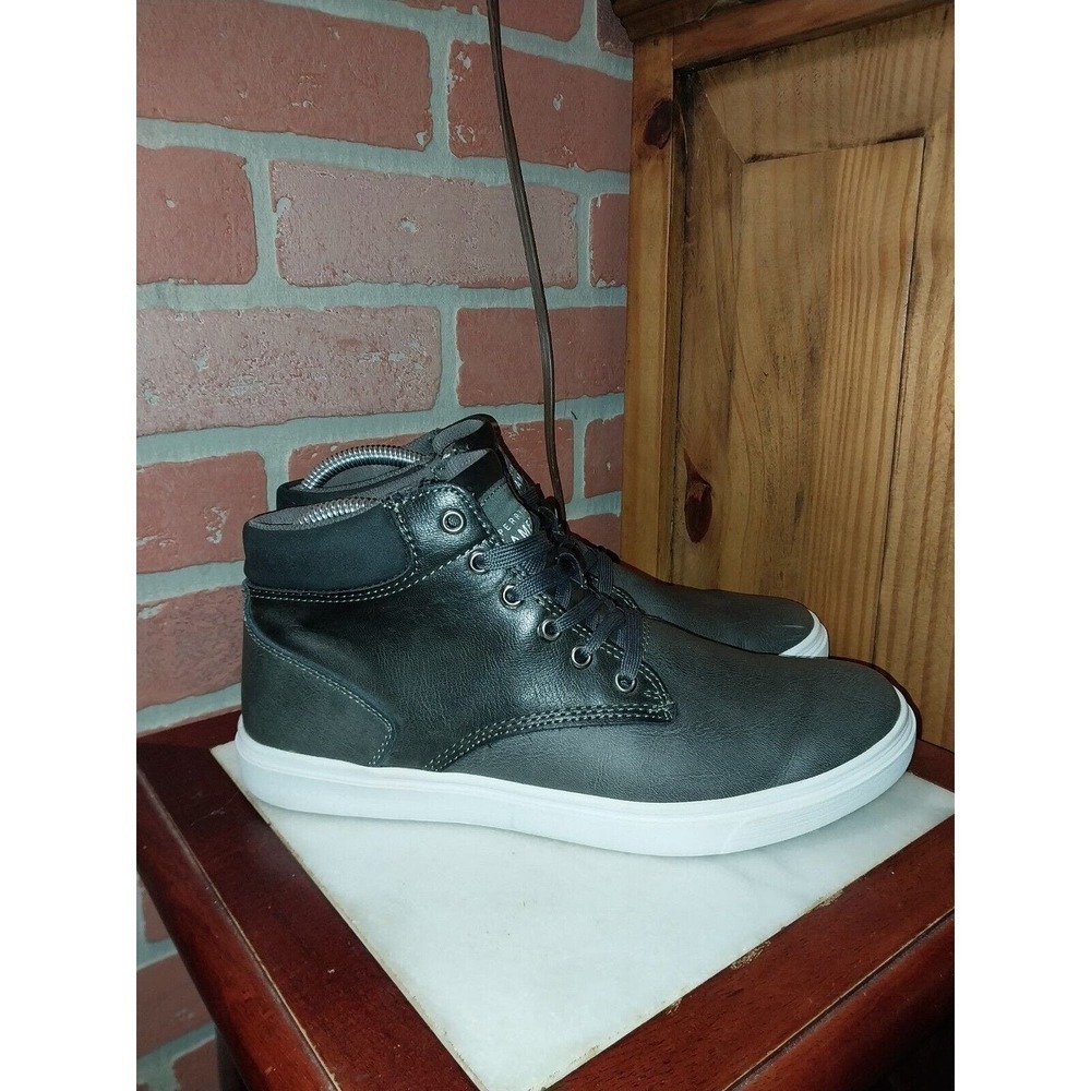 NEW Perry Ellis America Shoes. Santa Cruz Style. Mens Size 8‎